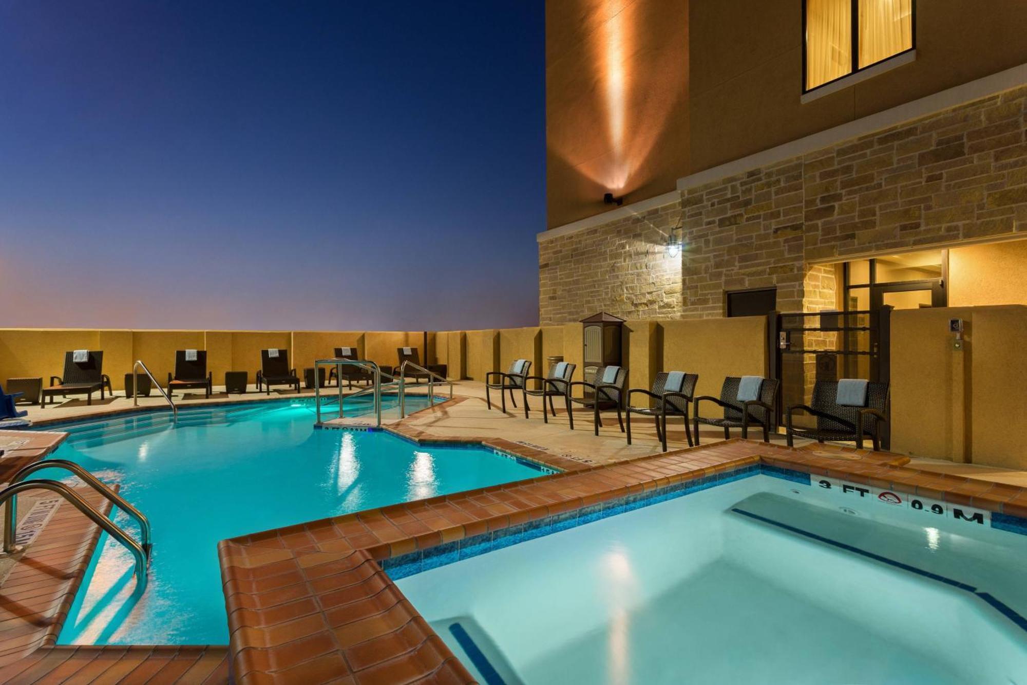 Courtyard By Marriott Houston Kingwood Hotel Kinwood Екстериор снимка